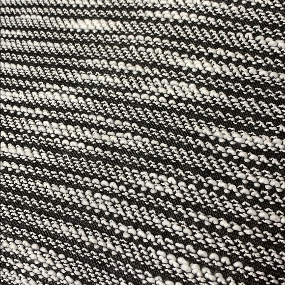 DOE & RAE Black White Striped Crew Knit Sweater S - Picture 3 of 9